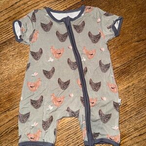 Bamboo Shorty Chickens Cozy O, so cute
